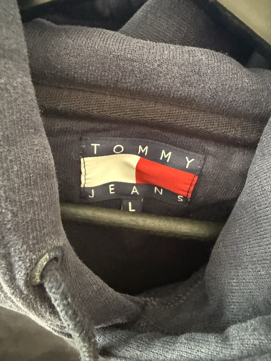 Tommy Hilfiger Maglioni & Felpe: Tommy Hilfiger Pullover XL – Usato da St. Gallen venduto da zue_9mnd 1