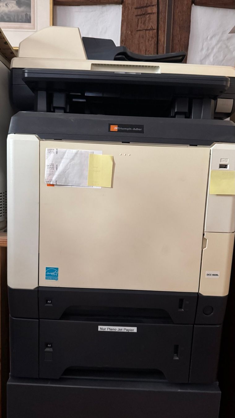 Stampanti: Drucker DCC 6626L (Laser) – Usato da Hünikon venduto da Hotchimin 1
