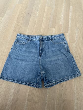 Lipsy London Jeans Shorts, Gr. 46, Sommer Look!