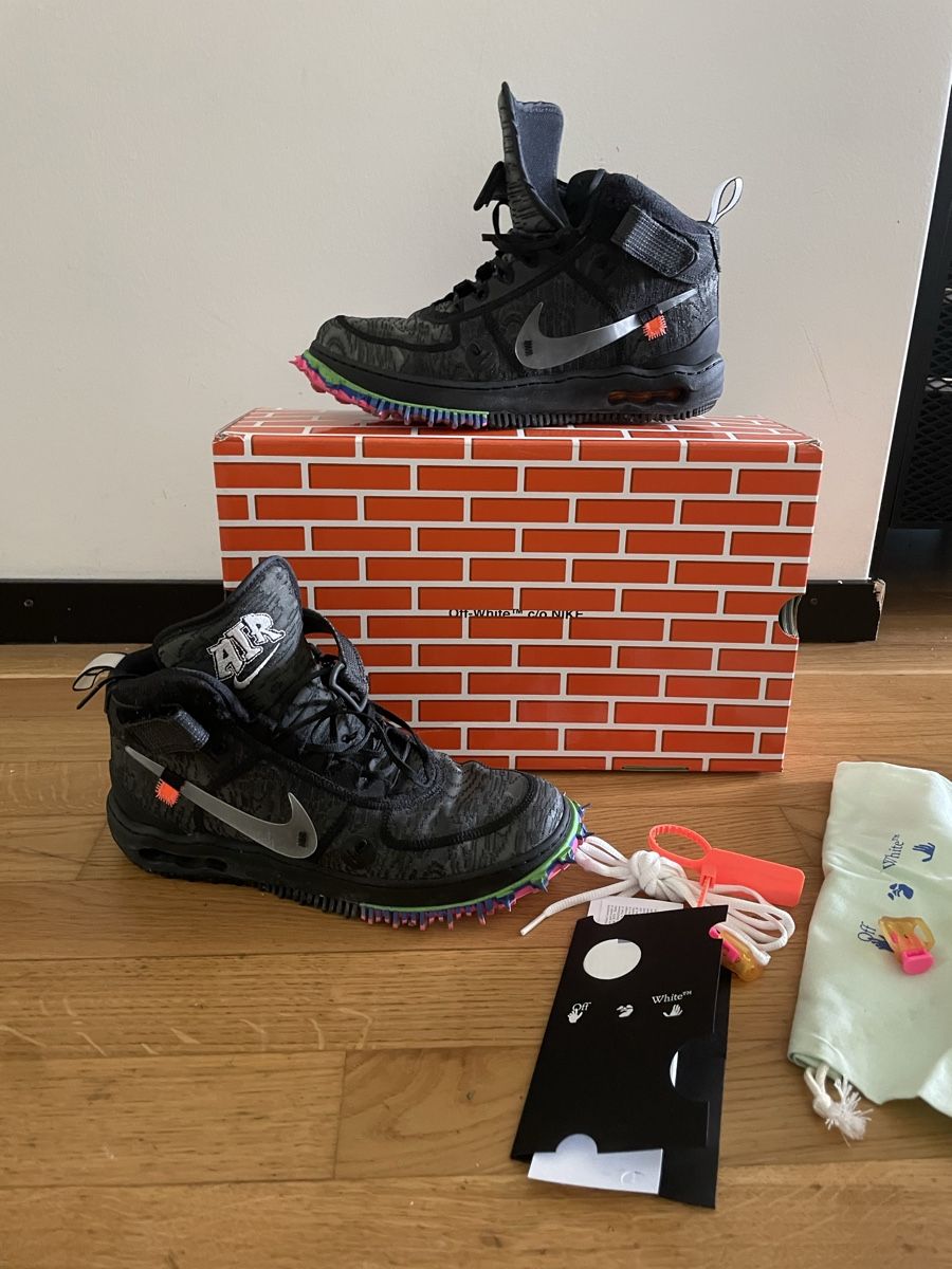 Off-White Scarpe da uomo: Nike x Off-White Schuhe – Nuovo (secondo la descrizione) da Zürich venduto da mikosbartlomiej