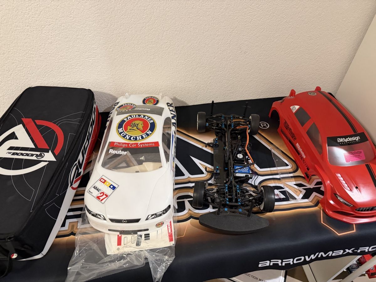 Awesomatix Modellismo RC: Rc AWESOMATIX  1/10 – Usato da Lausanne venduto da leo_66g7 2