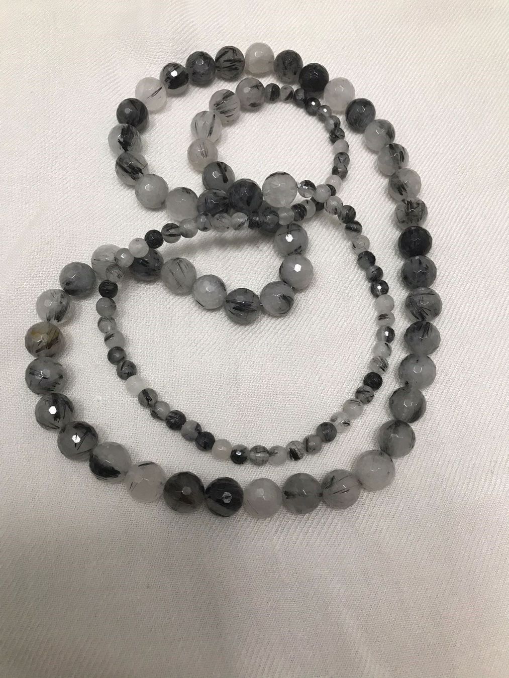 Pietre preziose: Collier Quartz avec Tourmaline noir – Nuovo (secondo la descrizione) da La Croix (Lutry) venduto da fashionclub01
