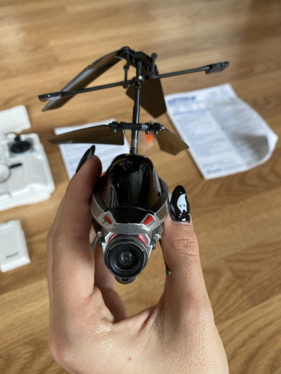 Giocattoli: Spielzeug Helikopter mit Kamera – Usato da Gränichen venduto da cat_lady 1