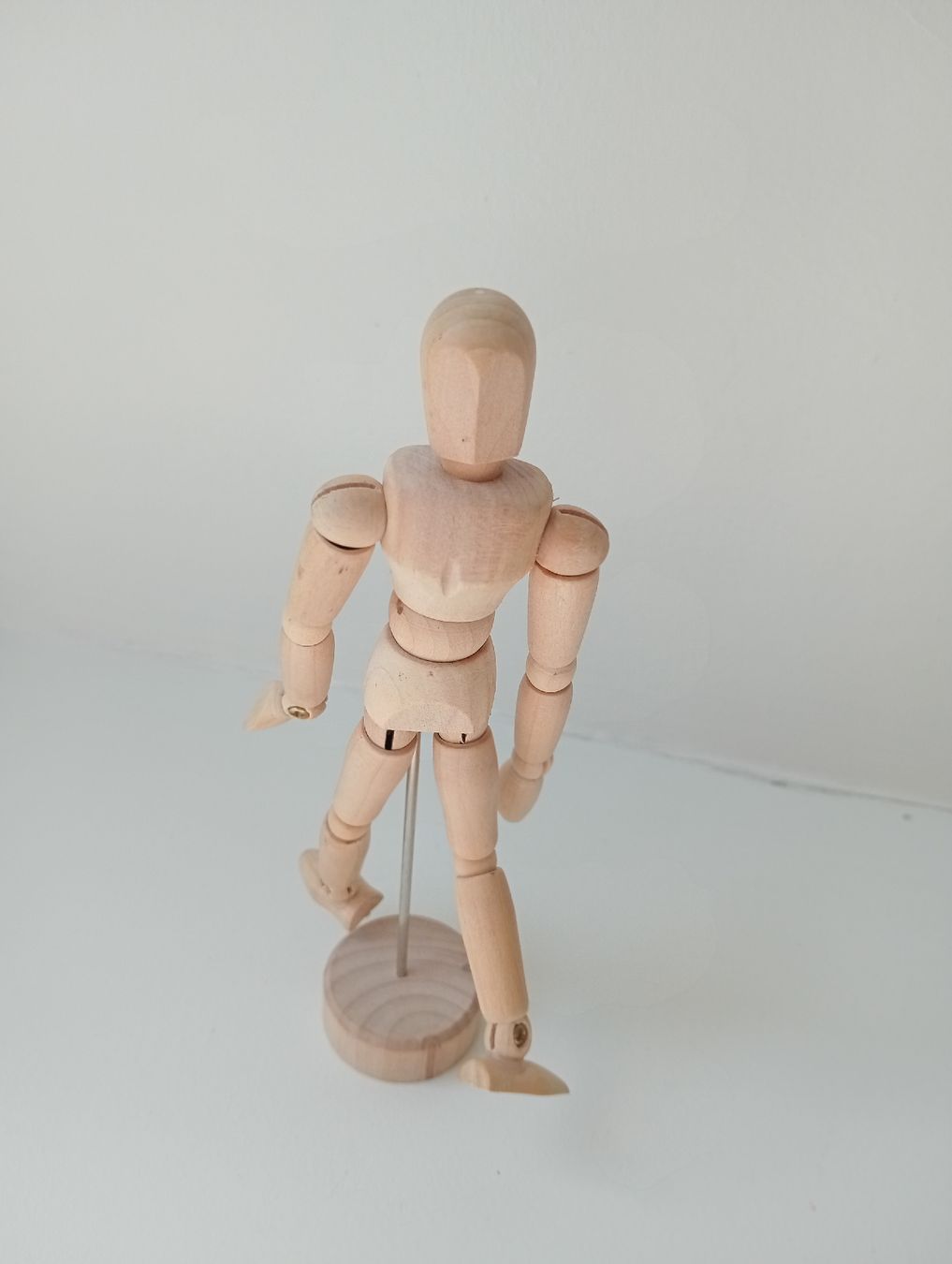 Statuette: Holz-Gliederpuppe 15 cm – Usato da Allschwil venduto da Evgeniia78 1