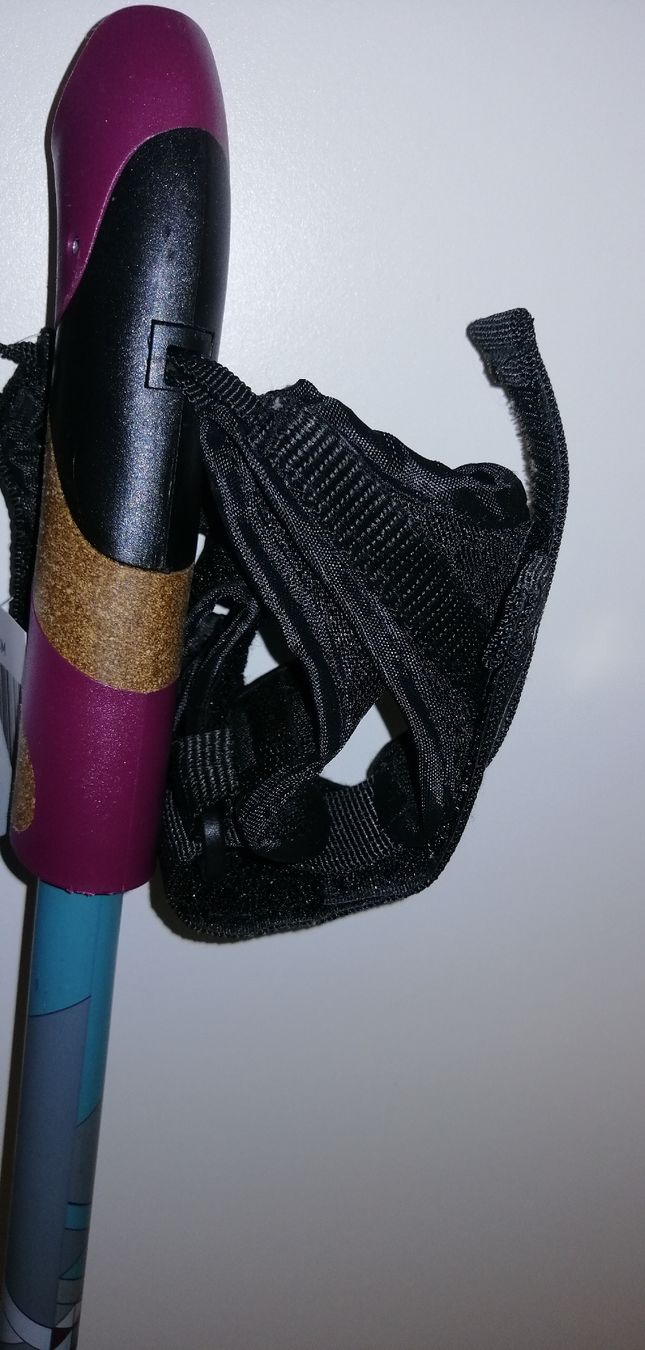 Bastoncini da trekking: Neue Nordic Walking Stöcke mit Reflexmaterial, 110 cm – Nuovo e nell'imballaggio originale da Kriens venduto da Caroline_Schweiz 3
