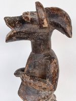 ausdrucksstarke antike Mamba Figur Nigeria H 42 cm Top Stück
