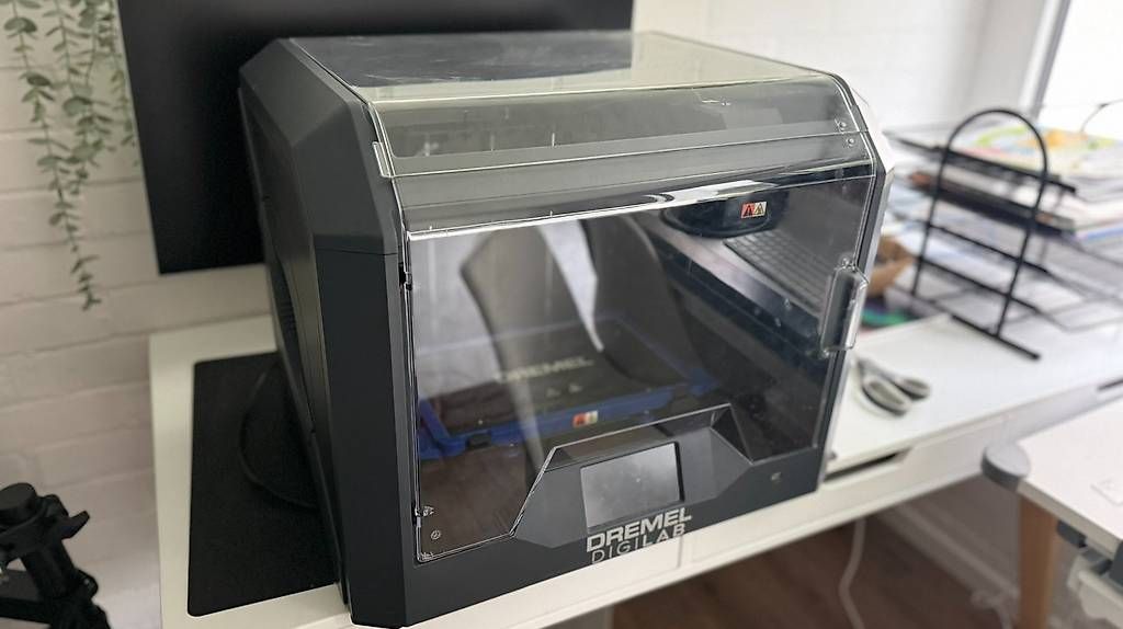 Stampanti 3D: DREMEL Digilab 3D45 3D-Drucker – Usato da Richterswil venduto da jon_7hlm