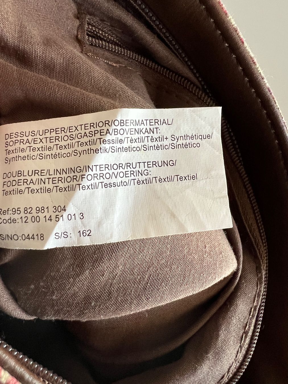 Borse da donna: IXXO Umhängetasche Textil klein - Rosenprint – Usato da Büetigen venduto da Jabo 7