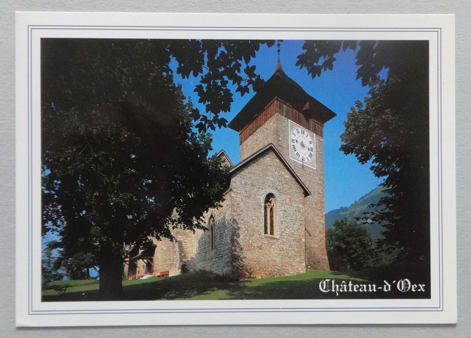 Cartes postales: Château-d' Oex, Le Temple – D'occasion à Fétigny par Billy2miny