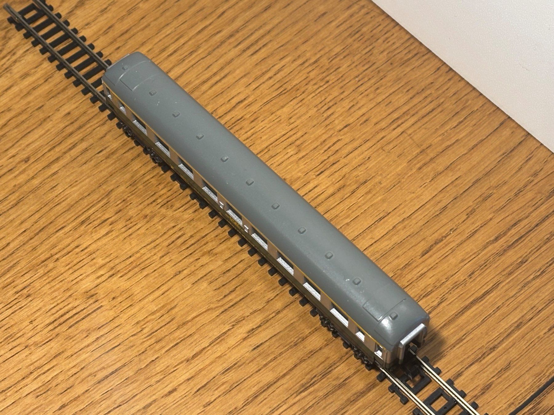 Modellini di ferrovie: e1560: SNCF Personenwagen (Spur N) – Nuovo (secondo la descrizione) da Birsfelden venduto da Birs_25 5