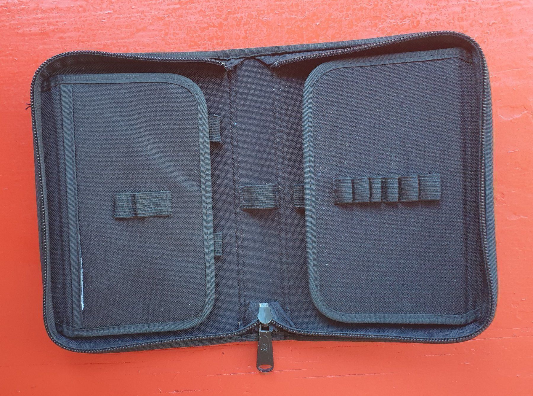 Altro in  Abbigliamento & Accessori: Etui - Schwarz – Usato da Oberburg venduto da obbu 2