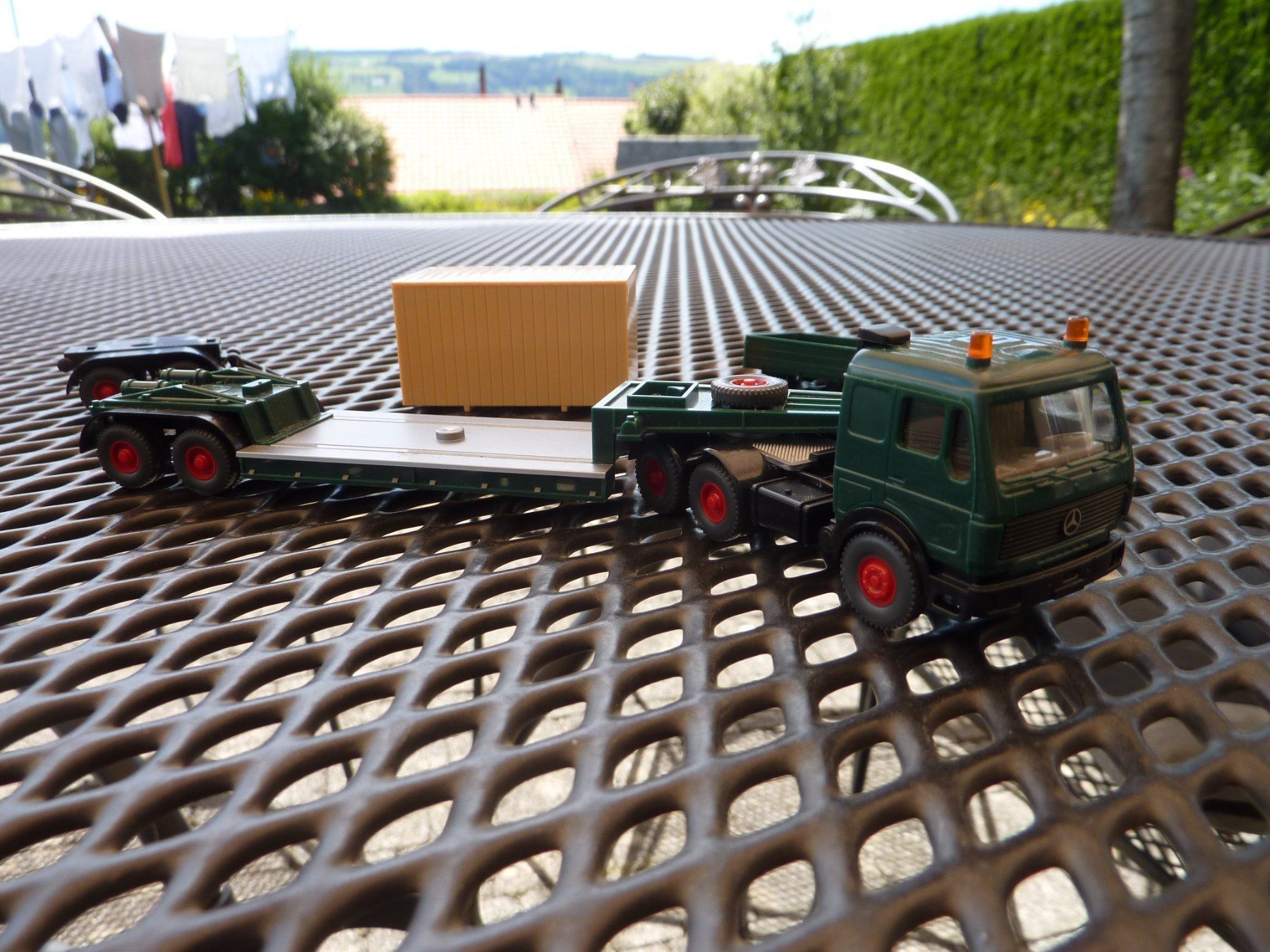 Wiking Modellini d'auto: Mercedes Schwertransport 1:87 – Usato da Gelfingen venduto da btrottmann 1