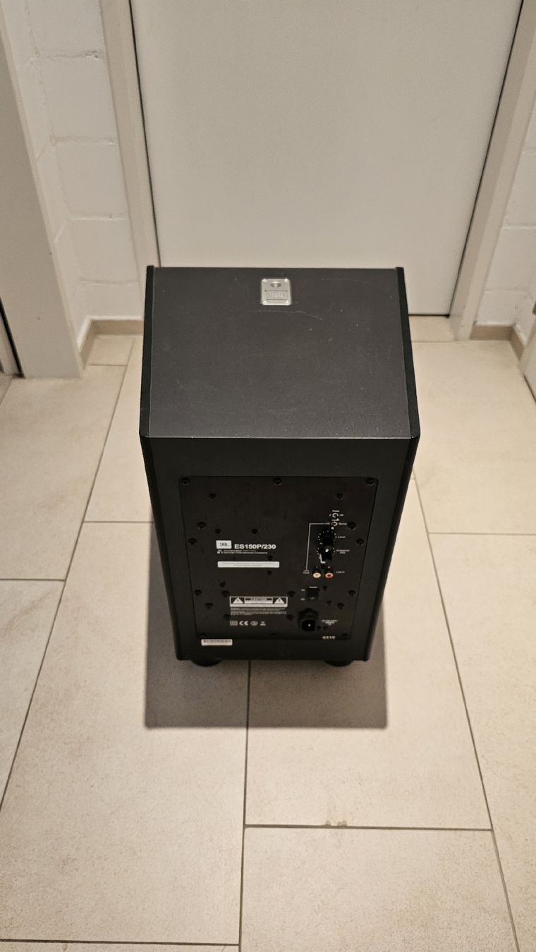 JBL Lautsprecher: Aktiver subwoofer JBL ES150P – Gebraucht aus Spreitenbach von Garjulia 1