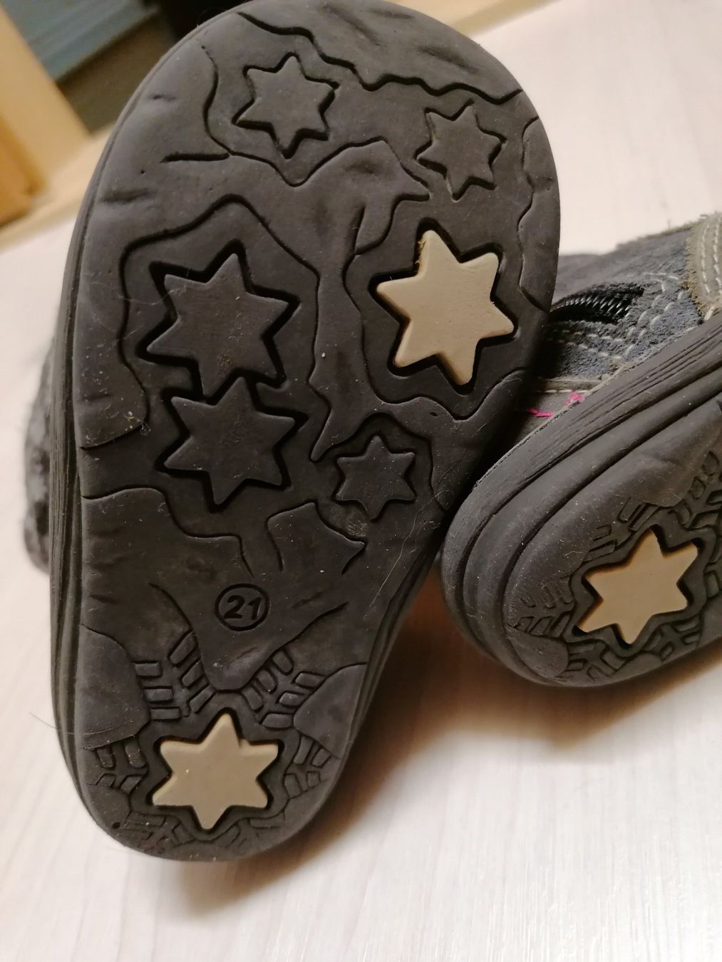 Chaussures filles: Bottes, chaussures, bottines chaudes – D'occasion à Montcherand par petiteoune75 9