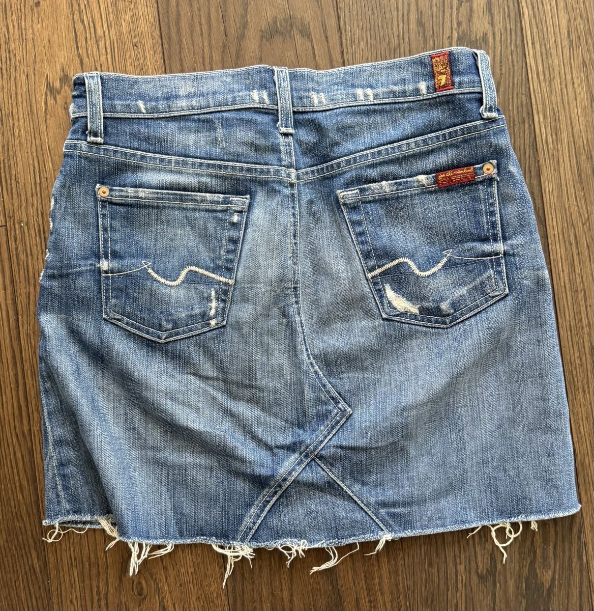 Mankind Röcke: For all mankind 7 Jeans Minijupe GR 26 – Gebraucht aus Zollikon von rundbsurf 1