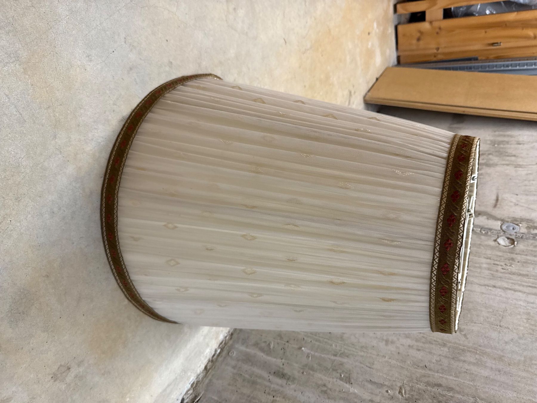 Lampade: Vintage Lamp Shade – Usato da Zürich venduto da wil_2sm9 6
