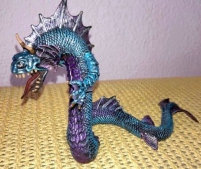 Statuette: Fantasyfigur, Drache, Meeresdrache – Usato da Zürich venduto da annaheer13