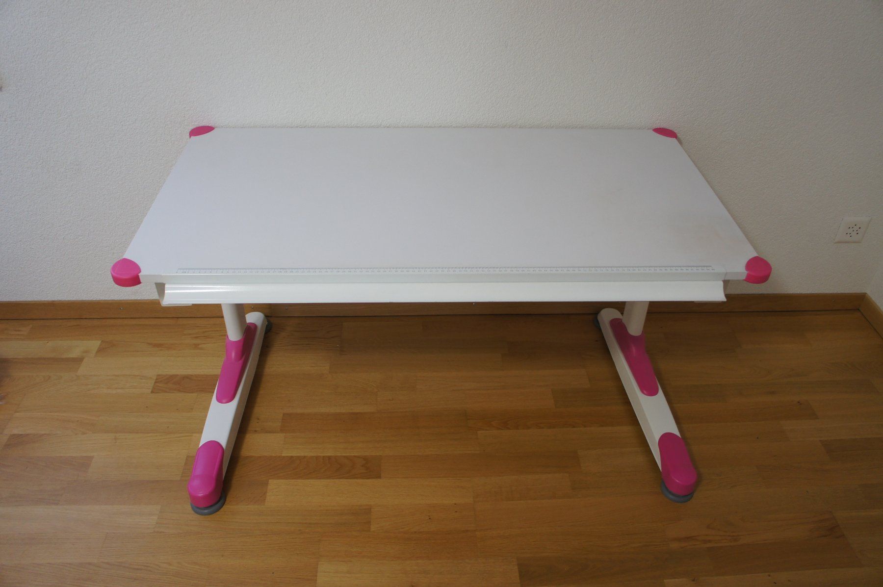 Bureaux: Kinderschreibtisch WOHNLING – D'occasion à Bubikon par Drubadix