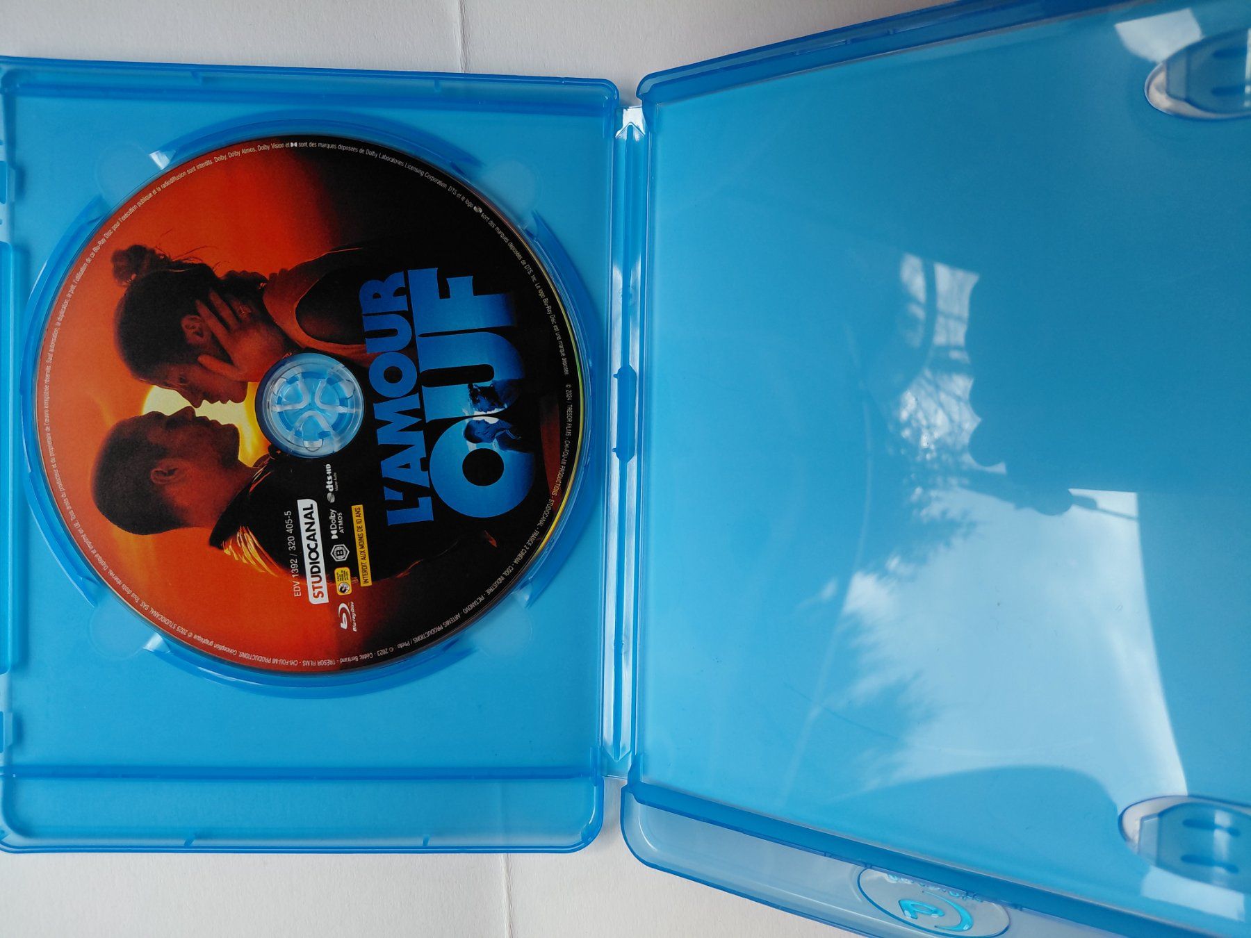 Tutti i DVDs: L'AMOUR OUF – Usato da Denges venduto da Hellboy10 3