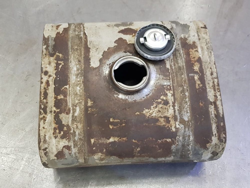 MAG Motor Tank | Kaufen auf Ricardo