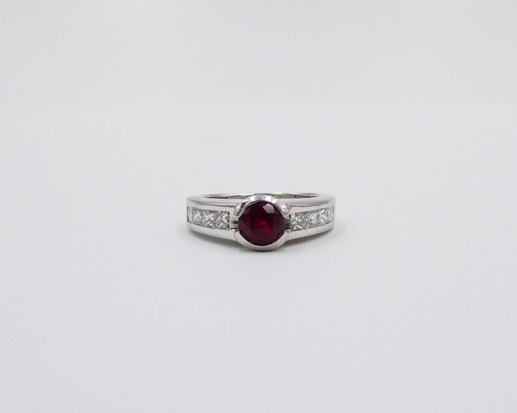 Anelli: RUBIN RING MIT DIAMANTEN - Top Zustand – Usato da Luzern venduto da EdiGem 3