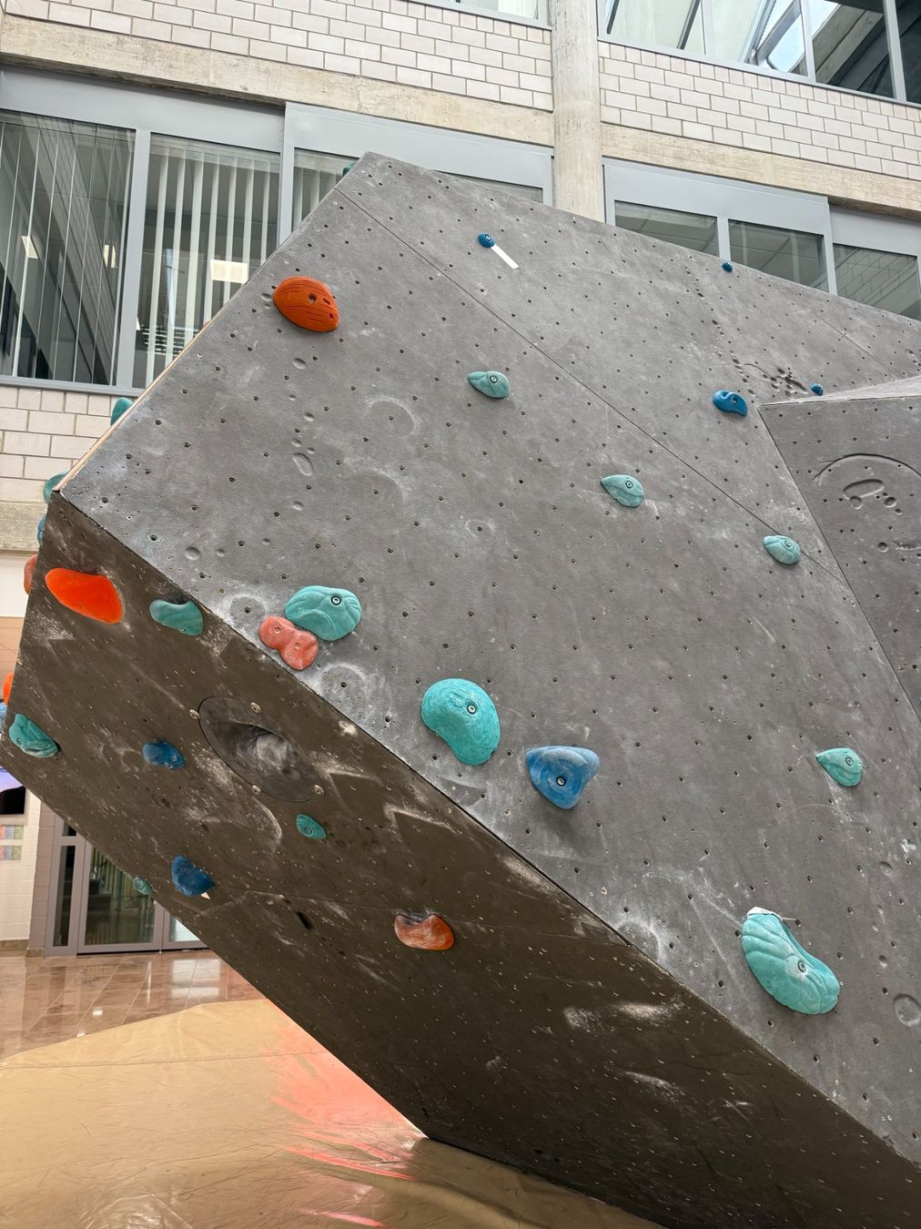Pareti & prese d'arrampicata: Bouldering Block – Usato da Seon venduto da natalia_mammut 2