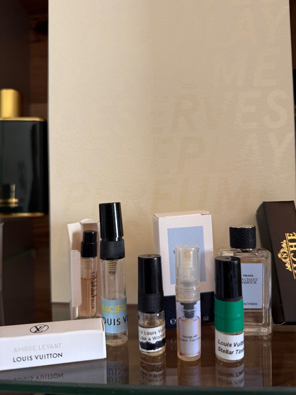 Louis Vuitton Parfums & Eau de Toilette: Louis Vuitton Ambre Levant, Stellar Times & luxury samples – D'occasion à Ittigen par iGeorgia 1