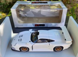 Porsche 911GT 1 Street Version Coupé 1996