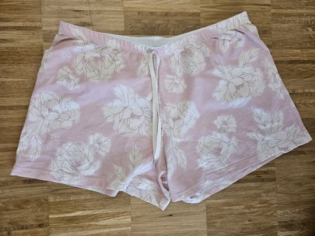 Sommer-Shorts Grösse L