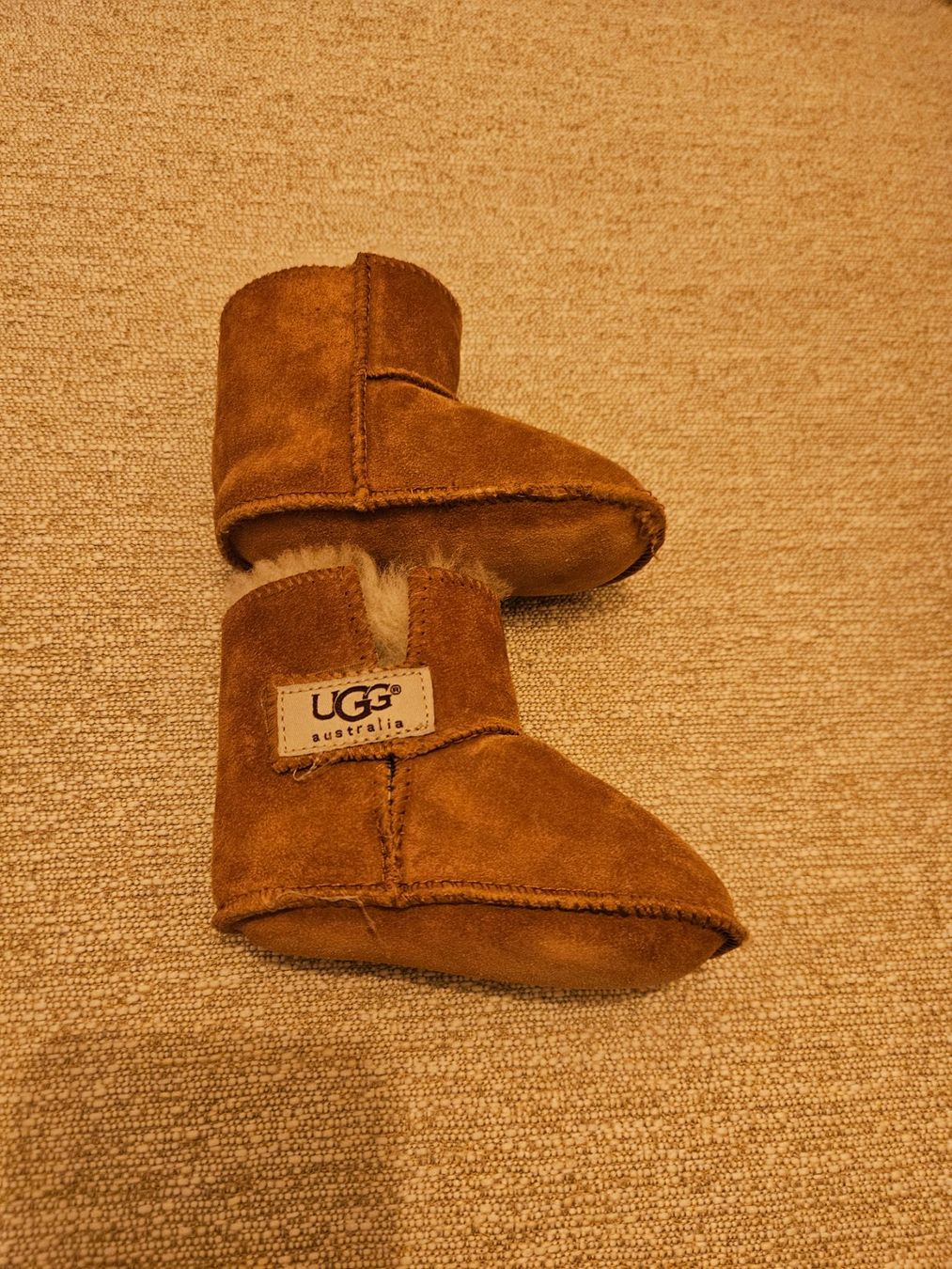 Ugg Scarpe per ragazzi: UGG Kinder-Schuhe – Usato da Cham venduto da gr80