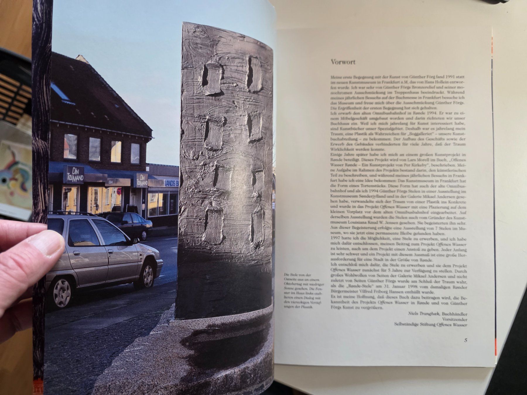 Libri: Lars Morell - Förg Stele Ronde - Eine Plastik Ein Stadtraum – Usato da Walterswil BE venduto da Lonitti 5