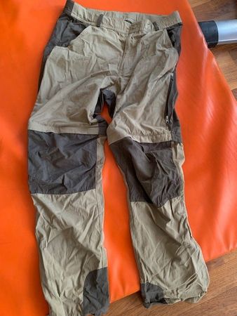 Tolle Wanderhose, mit abnehmbaren Beinen 170/176