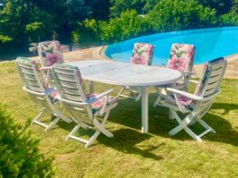 Set table et chaises jardin