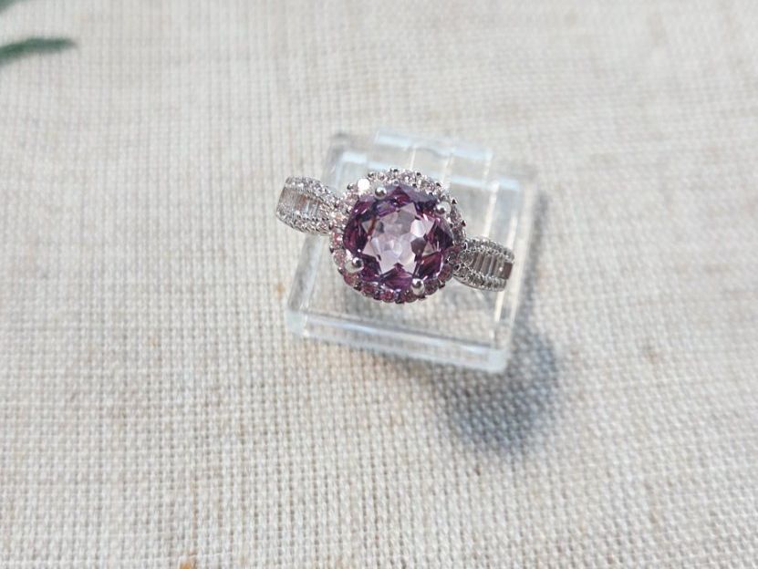 Anelli: NEW - S925 Amethyst Ring (Adjustable) – Nuovo (secondo la descrizione) da Zürich venduto da cin_wcf6