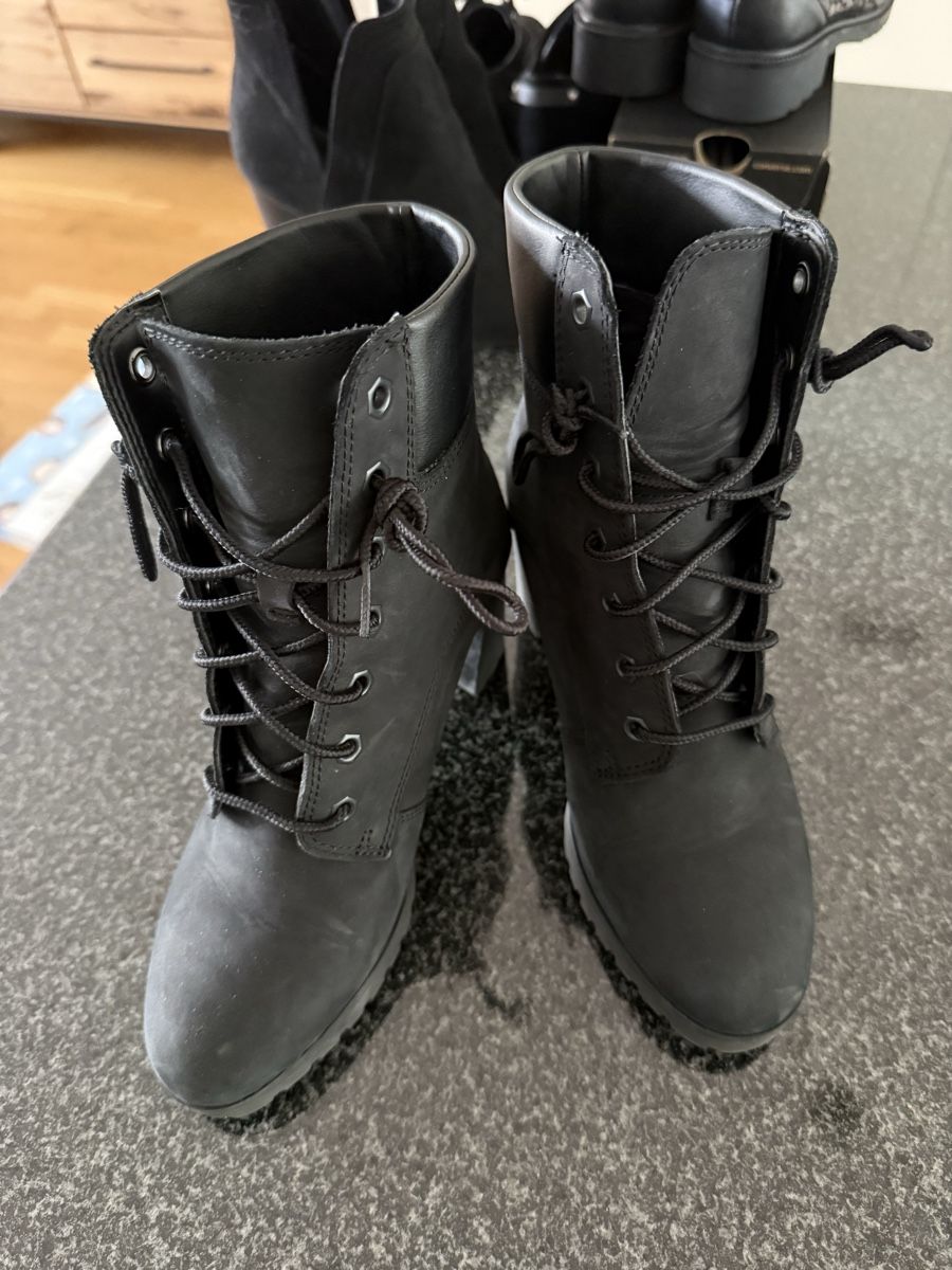 Timberland Scarpe da donna: Bottine noire Timberland 37 – Nuovo (secondo la descrizione) da Biel/Bienne venduto da Abeille01