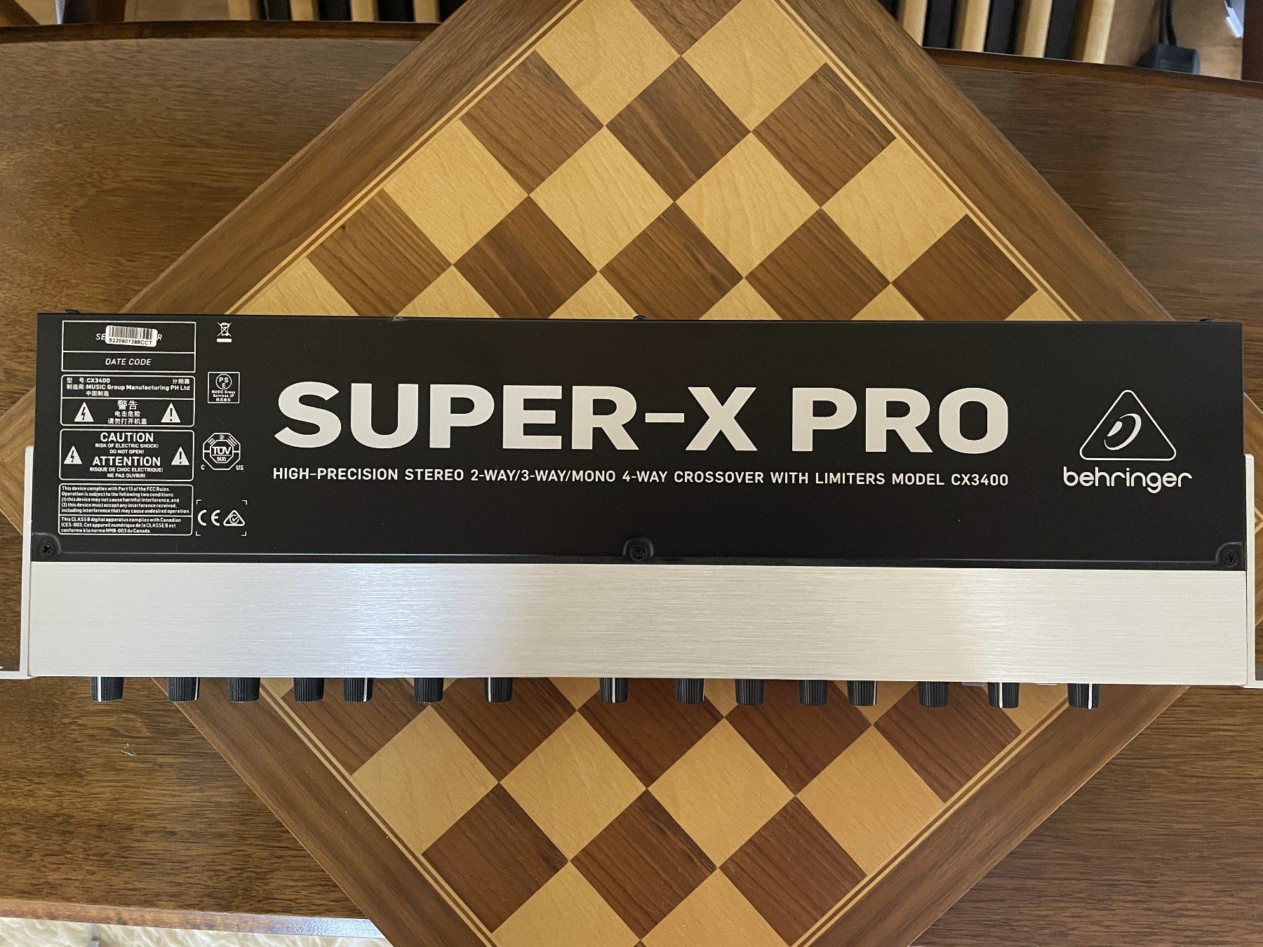 Amplificatori: Elektronische Frequenzweiche Behringer SUPER-X-PRO – Nuovo (secondo la descrizione) da Herbligen venduto da Clancy5 1