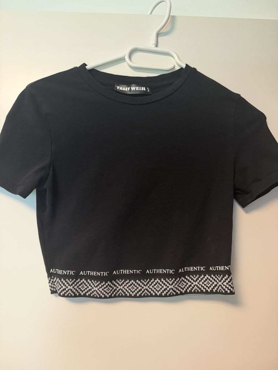 Tally Weijl Blusen, T-Shirts & Tops: Mädchen T-Shirt Schwarz, Grösse S – Gebraucht aus Ruggell von luana_23