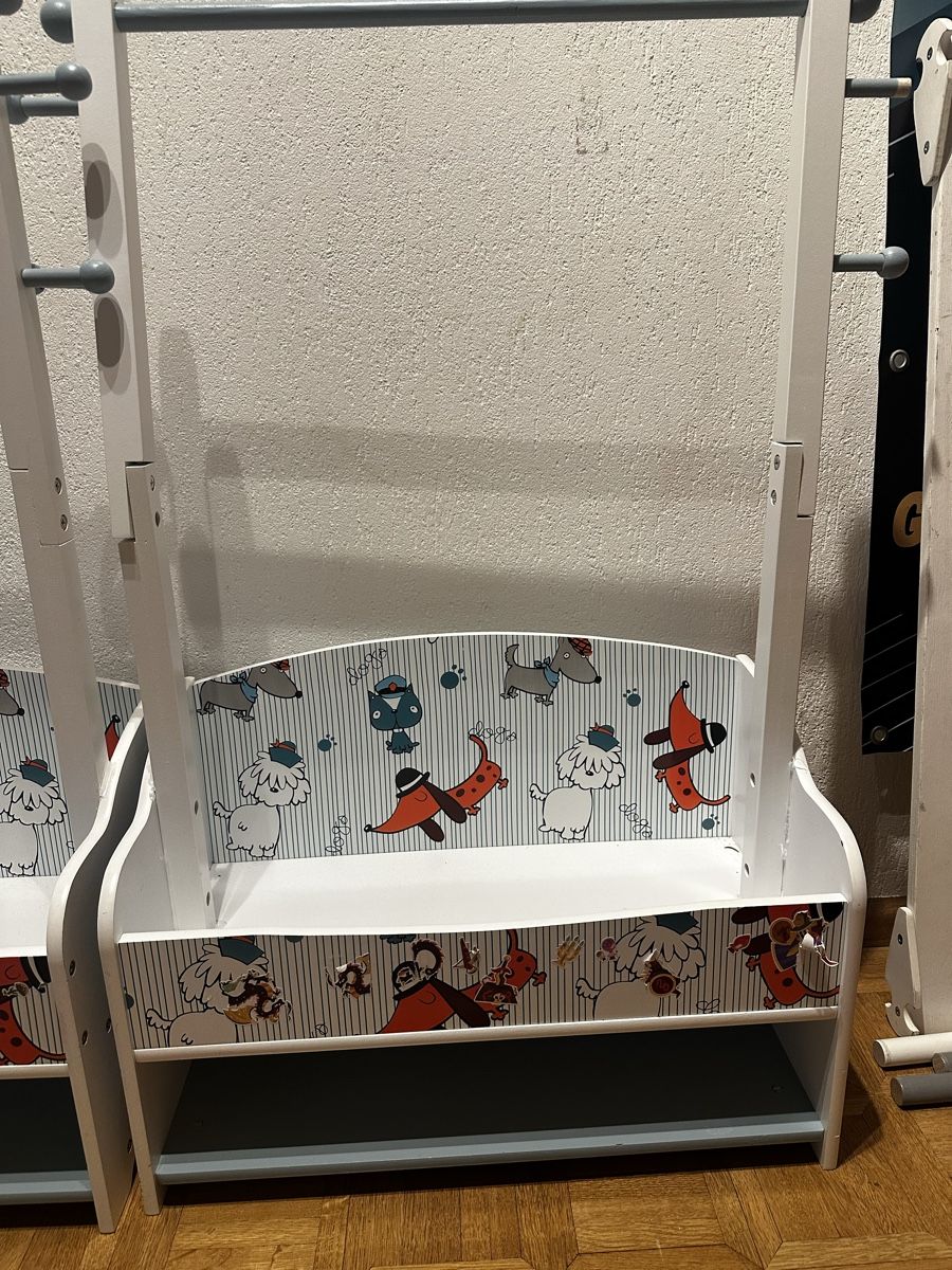 Micasa Guardaroba: 2x Kindergarderobe Children's Wardrobe, Kleiderständer – Usato da Thalwil venduto da klaudiamusiol 1