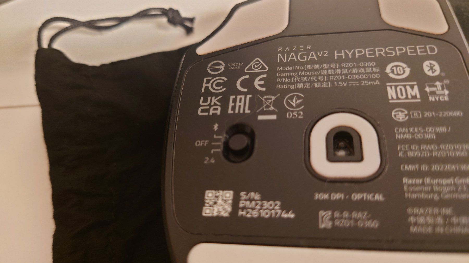 Razer Mouse: Razer NAGA v2 Hyperspeed, Wireless Maus – Usato da Volketswil venduto da thedmo_seller 2