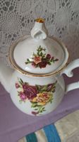 Vintage Porzellan Teekanne mit Rosenmuster, Herbstzeit!