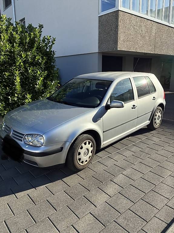VW Autos: VW Golf – D'occasion à Ruswil par also27