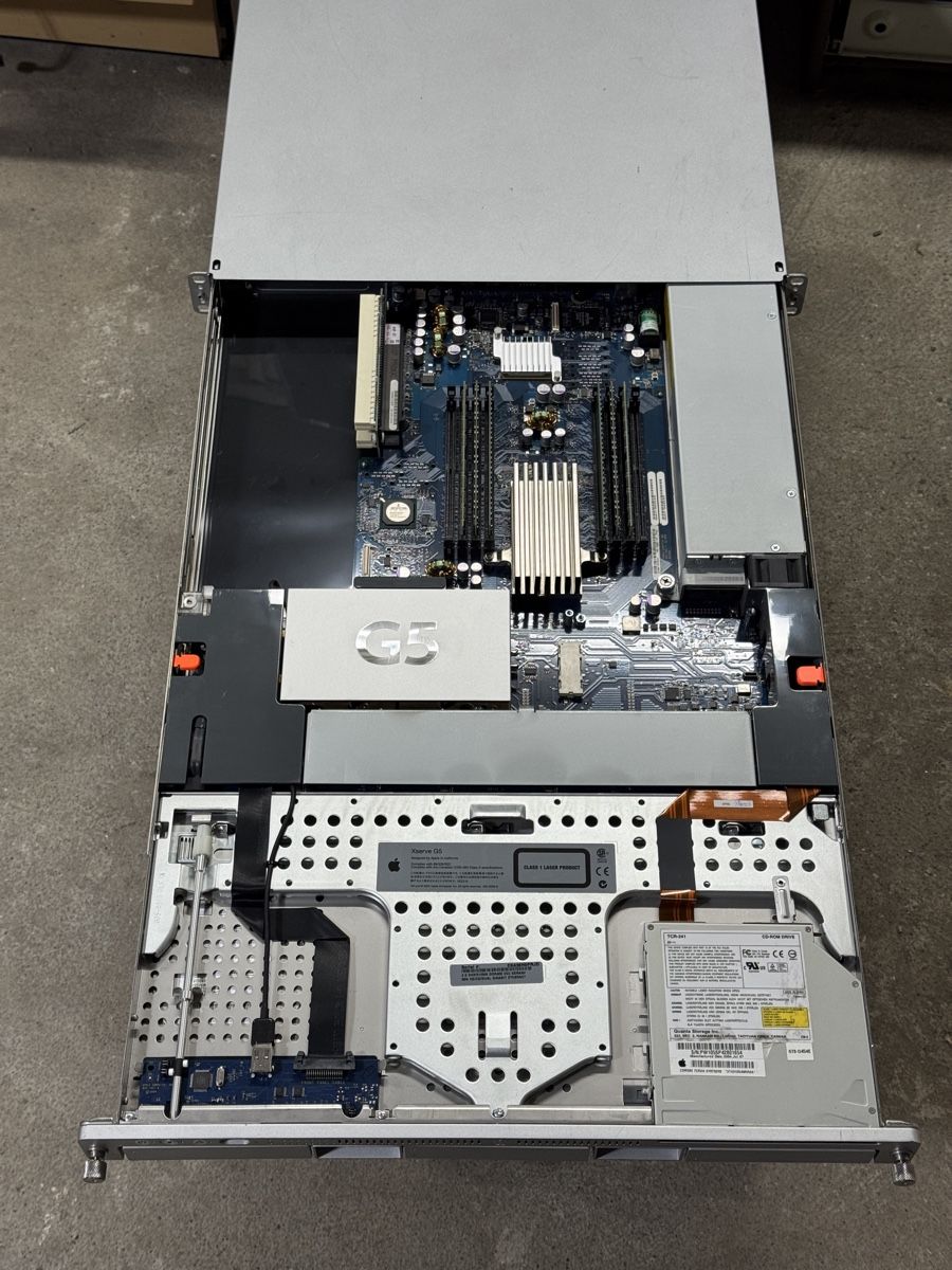 Server: Apple Xserve G5 Rack Server ab 1 CHF – Defekt aus Wuppenau von 2teChance