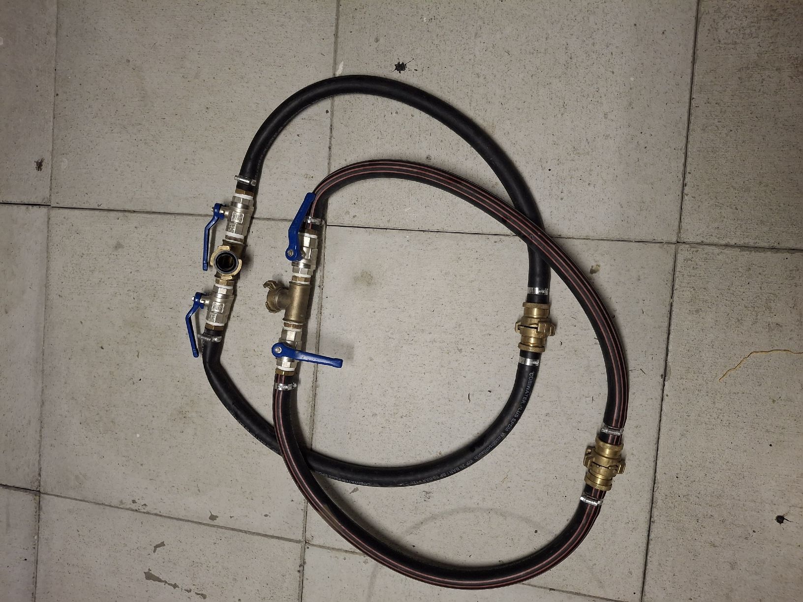 Conteneurs de construction: deconta 4 Kammer Doppel Dusche System  – D'occasion à Gebenstorf par mphmontage 5