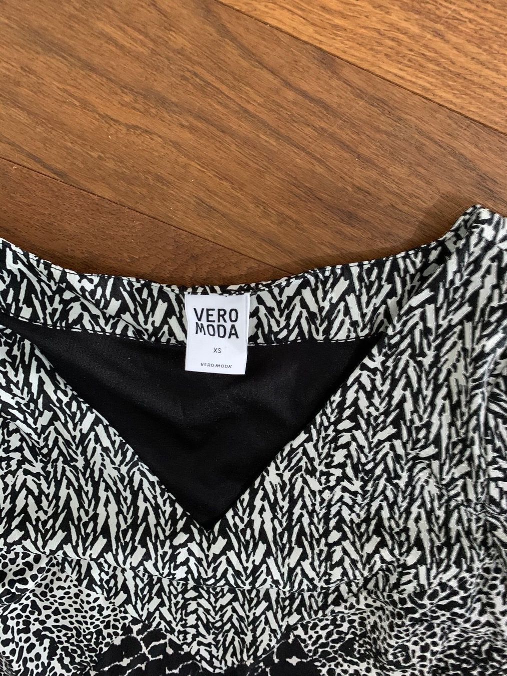 Vestiti: Kleid Vero Moda – Usato da Buchrain venduto da Ham2383 1