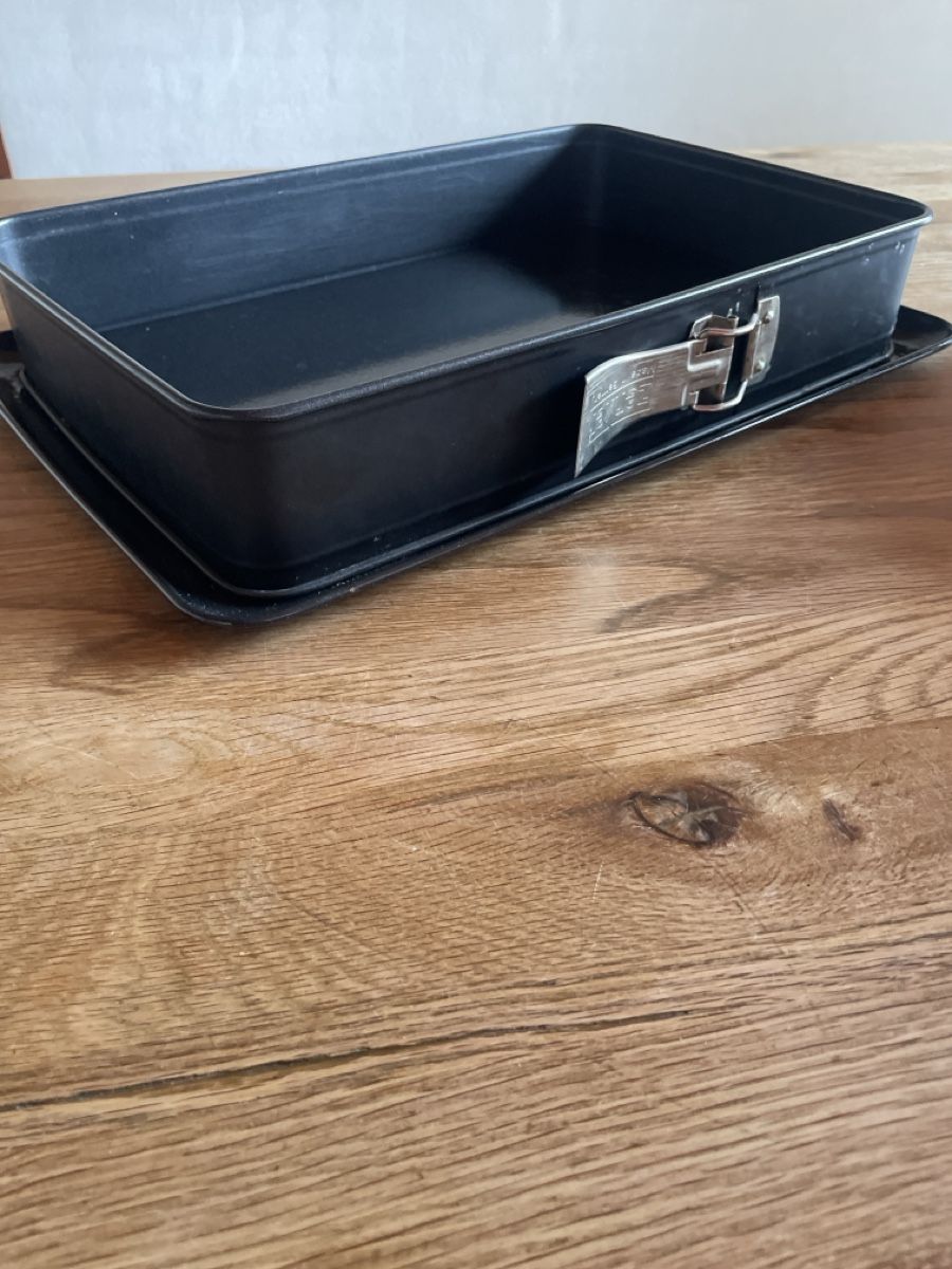 Teglie da forno: Backofen Form Eckig – Usato da Freidorf TG venduto da ibipatria