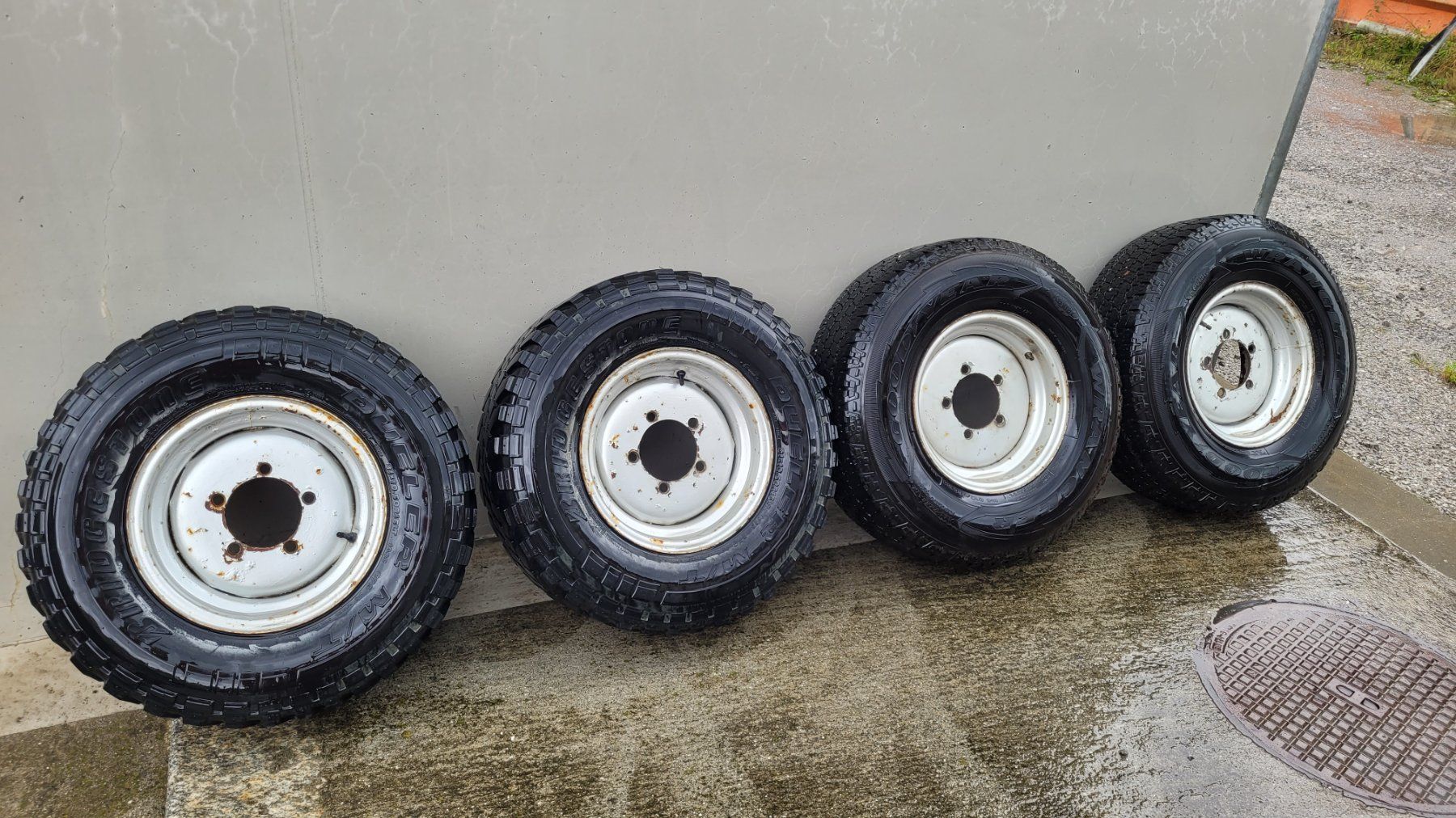 Bucher Trattori: Kommunalreifen von Bucher 2800 – Usato da Kerns venduto da avr75 1
