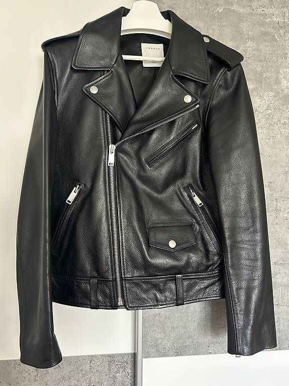 Sandro Giacche: Lederjacke Sandro Paris schwarz Grösse M – Nuovo (secondo la descrizione) da Niederglatt ZH venduto da Julia_4
