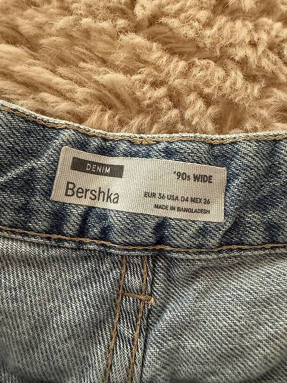 Pantalons: Bermuda Shorts – D'occasion à Zwingen par KatjaM 1