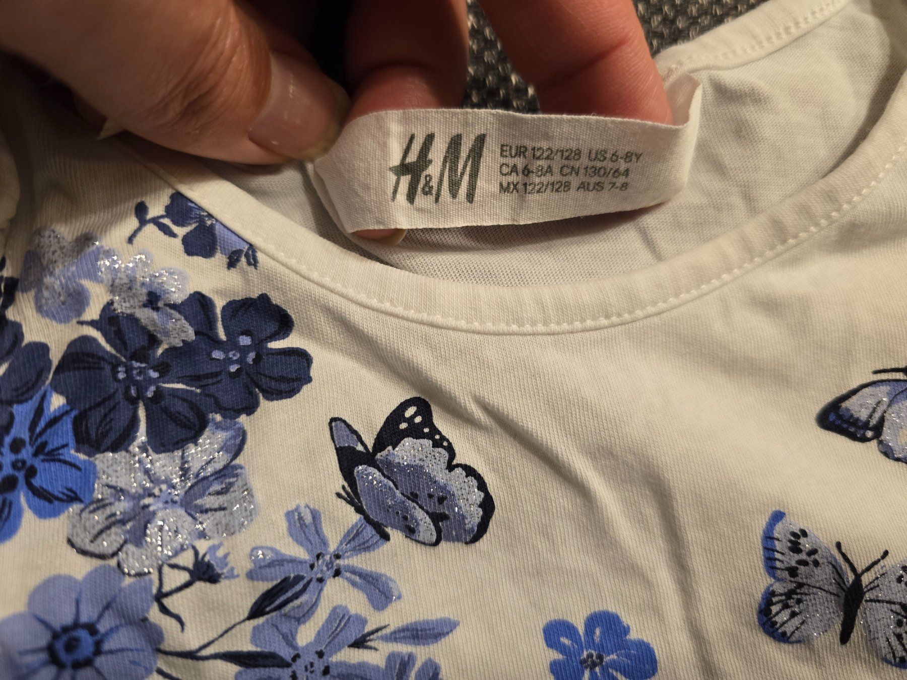 Camicette, T-shirt & Top: Top / Unterhemd Gr. 122 – Usato da Büttikon AG venduto da Amineah 1