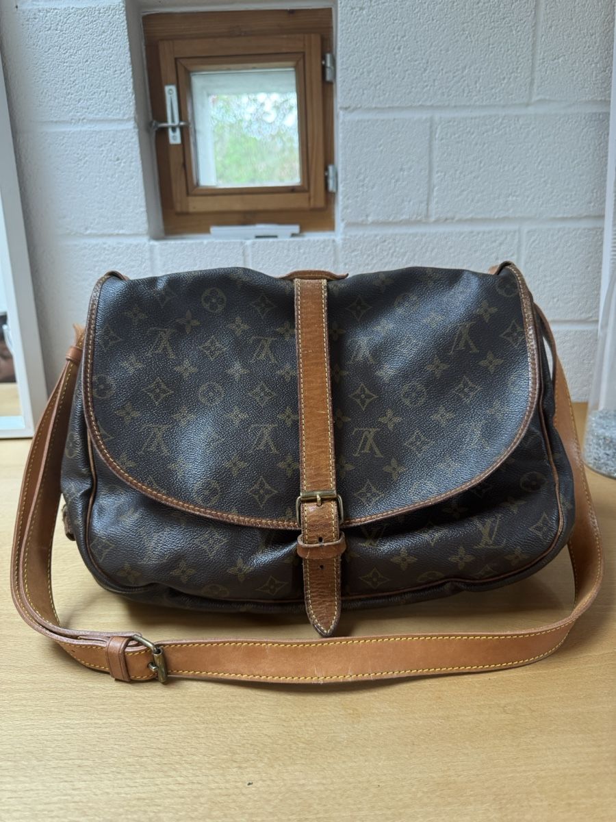 Louis Vuitton Taschen: Louis Vuitton Saumur Vintage Monogram canvas Tasche – Gebraucht aus Liestal von sha_92sb